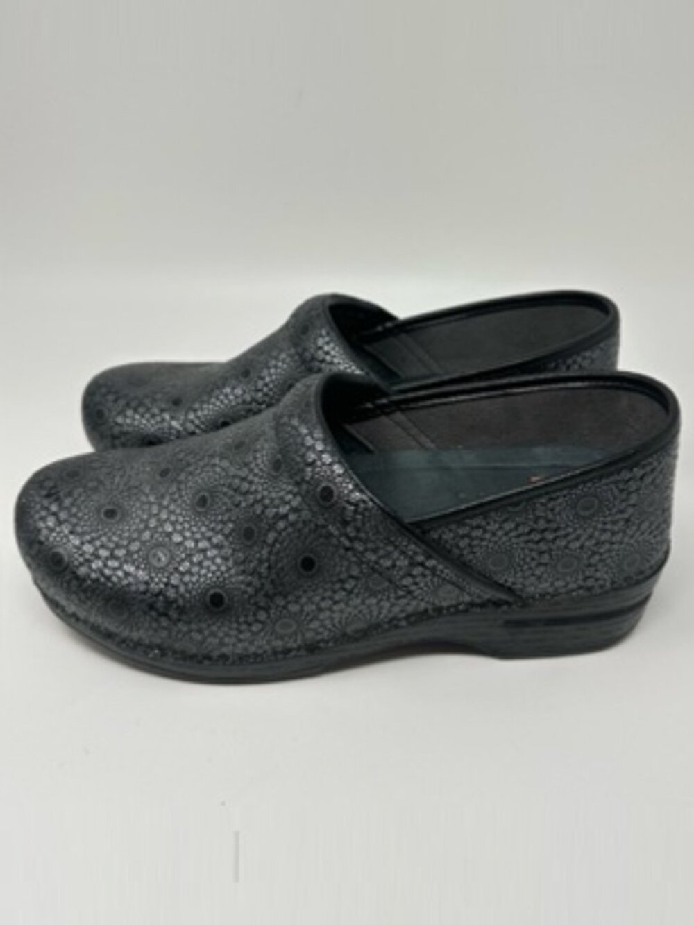 Dansko Pro XP Clogs Black Medallion Embossed Women's EU 42/US 11.5-12